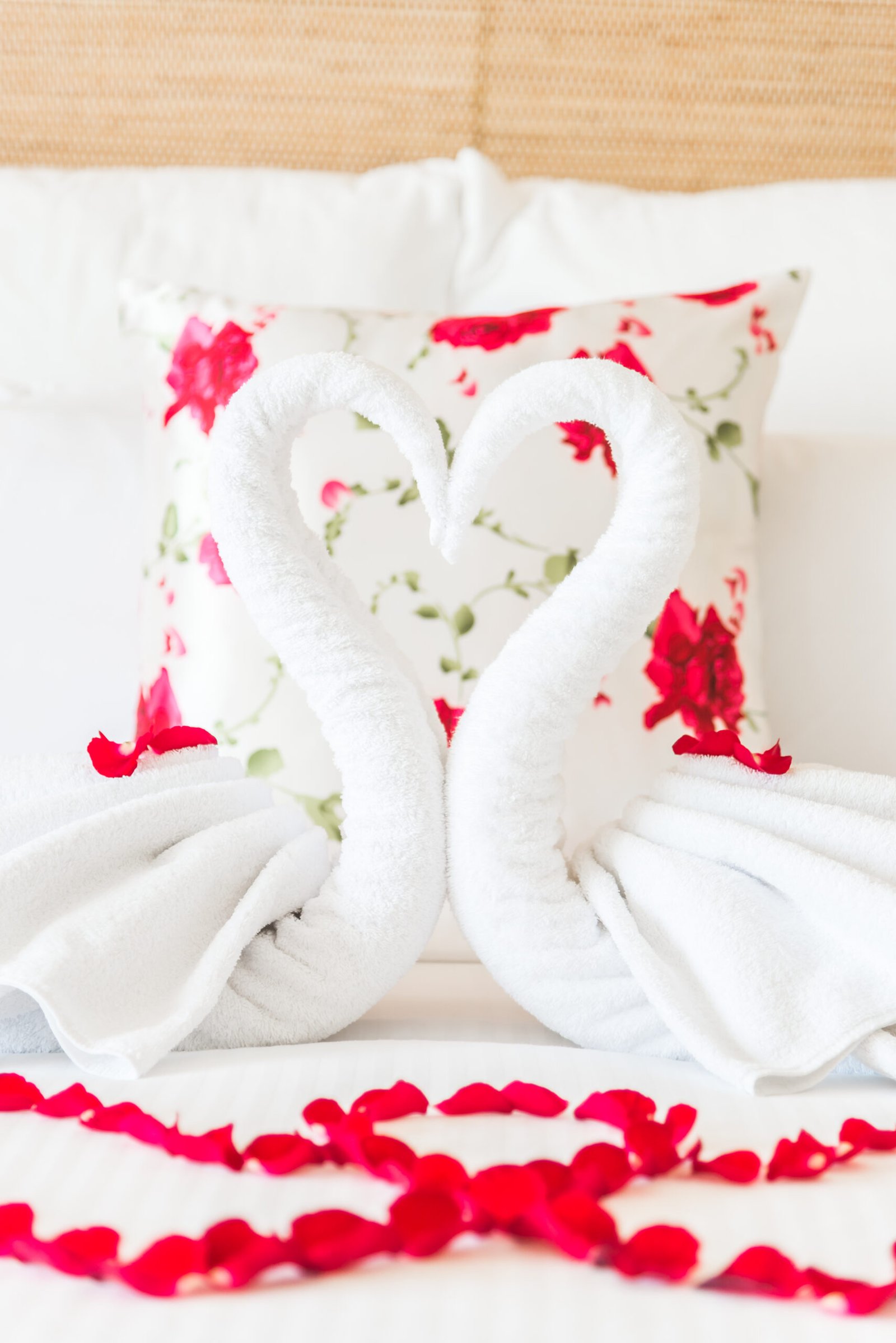 romantic bed